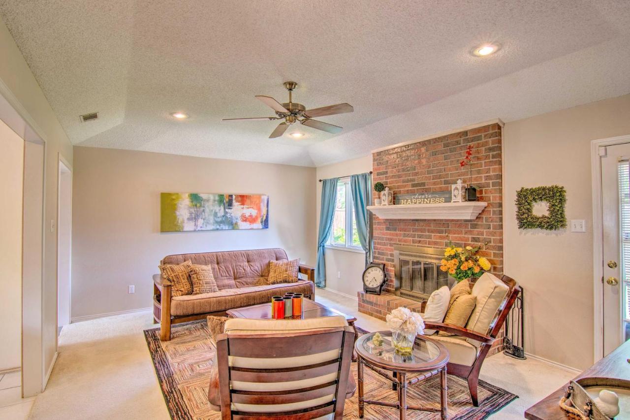 Lubbock Home With Deck And Yard - 8 Miles To Ttu! Dış mekan fotoğraf